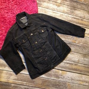 PRICE DROP! 💥Chico’s Platinum Jean Jacket 💥